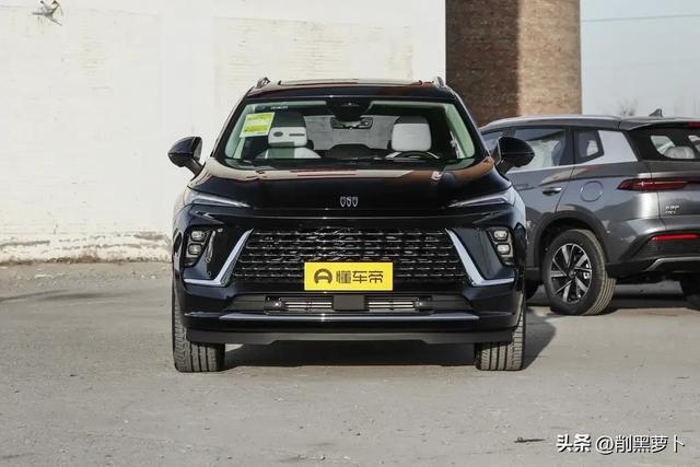 12月新款SUV重磅上市，科技重塑未來出行體驗