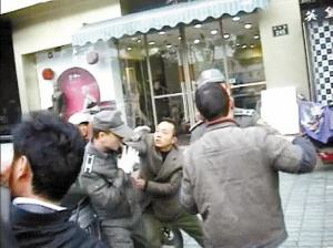 近期城管暴力事件頻發(fā)引關注