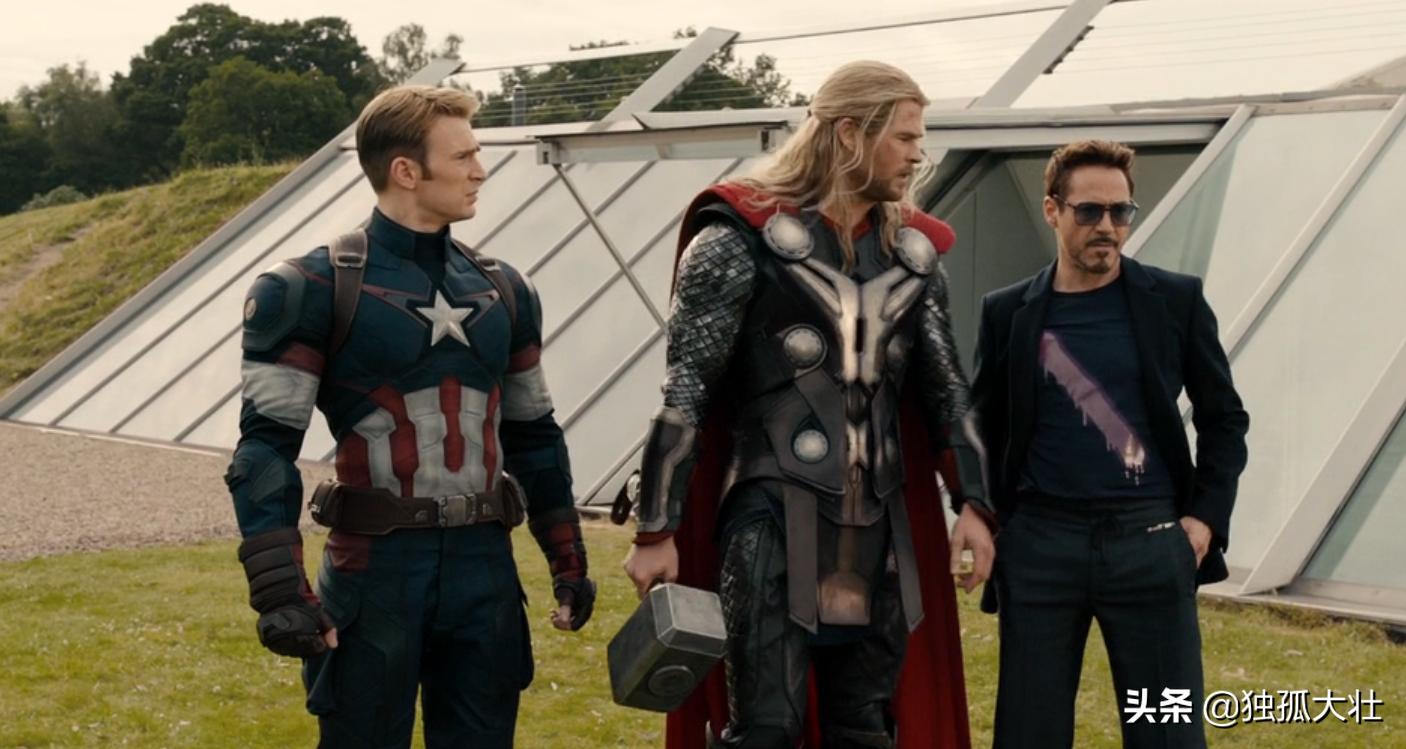 蝙蝠俠最新官方揭秘，日常趣事、情感紐帶全解析