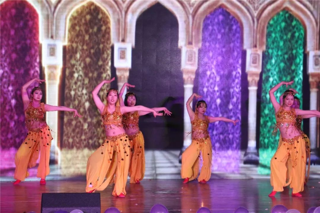 印度舞蹈新潮流，探索獨(dú)特的舞蹈文化與創(chuàng)新元素融合的魅力