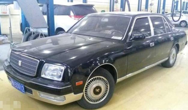 上市手續(xù)的復(fù)雜過(guò)程與多元觀點(diǎn)的交織挑戰(zhàn)