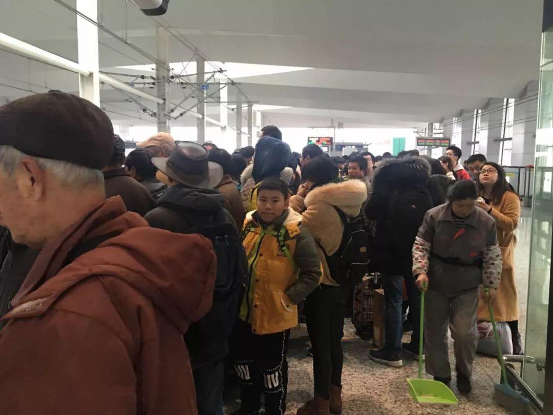 南京地鐵S9最新動態(tài)與巷弄深處的獨(dú)特小店探秘揭秘