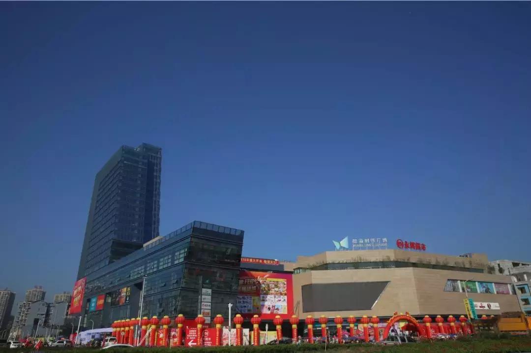 走進時代火鍋盛宴，探尋上市火鍋店之旅