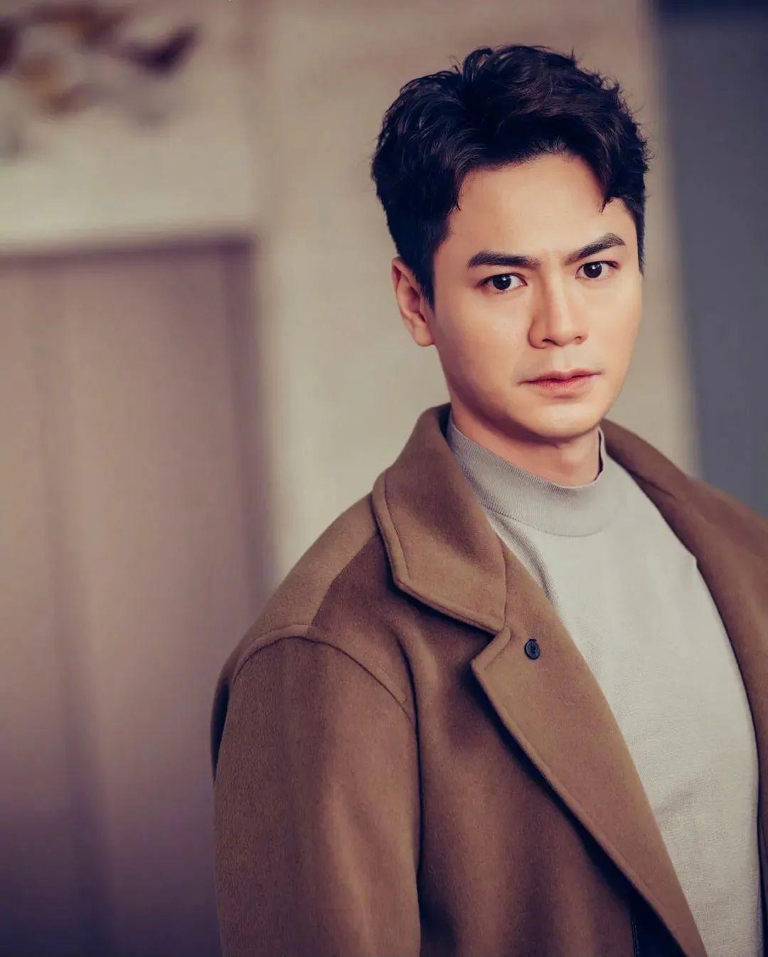 張智霖新港劇科技巨擘的新篇章引領未來生活新潮