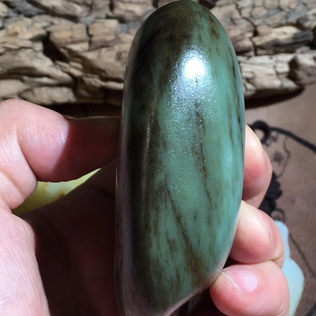 沙棗青籽料，特征揭秘、價格洞悉與家的溫馨體驗