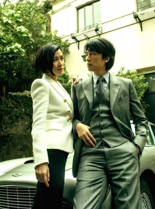 棟篤特工演員,棟篤特工演員，愛的守護與歡笑