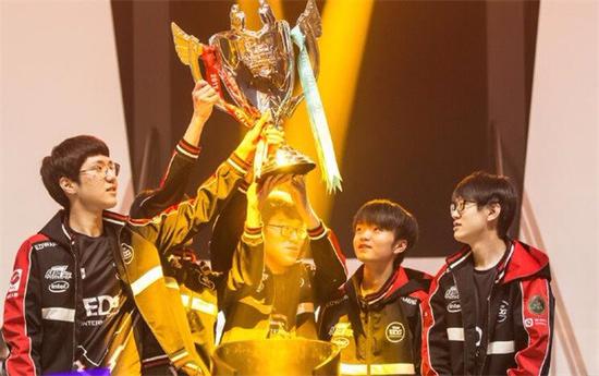 EDG冠軍所屬比賽揭曉，究竟是哪項(xiàng)電競(jìng)賽事的榮耀？