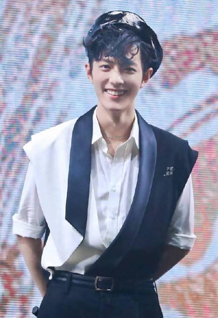 最新流行貝雷帽,最新流行貝雷帽，時(shí)尚風(fēng)潮中的獨(dú)特印記