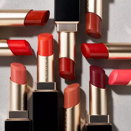 YSL新品色號(hào)揭秘，自然美景的旅行之旅