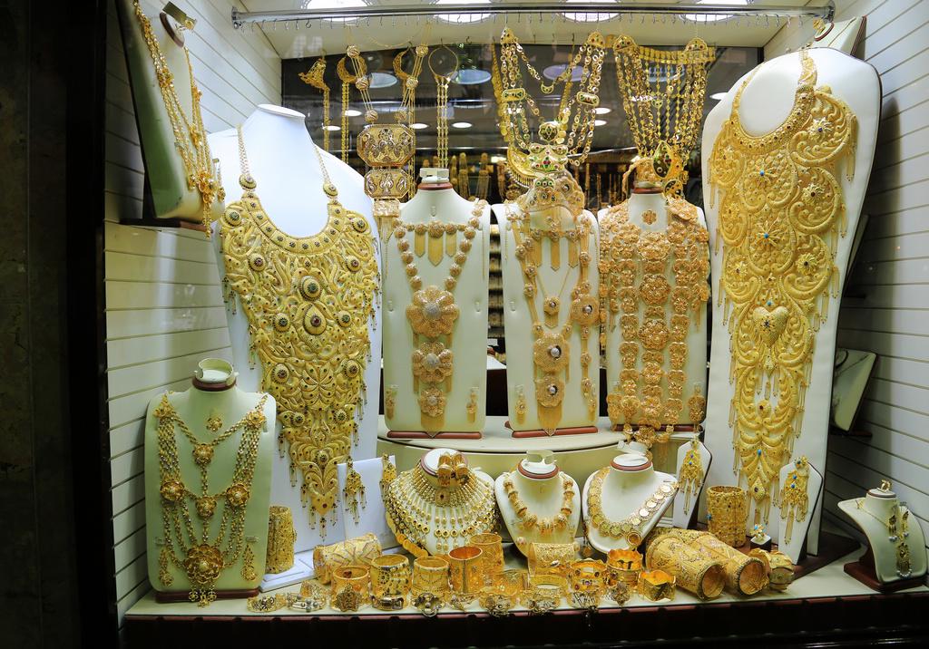 黃金市場(chǎng)風(fēng)云變幻，機(jī)遇與自我超越之旅