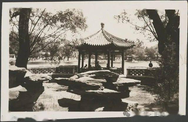 中南海勝跡價格的歷史回顧與時代地位，深度解析中南海勝跡價值及影響。