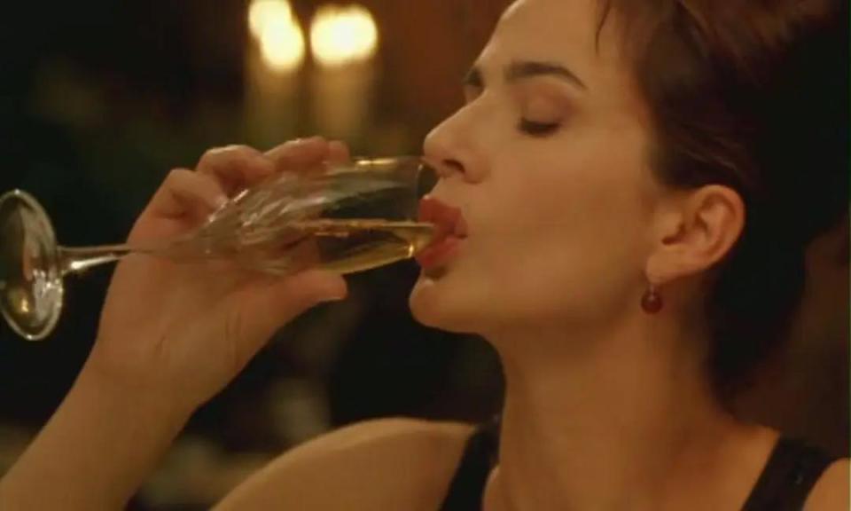 遠(yuǎn)離色情內(nèi)容，遵守法律與道德準(zhǔn)則的重要性提示，避免成人三級(jí)電影陷阱