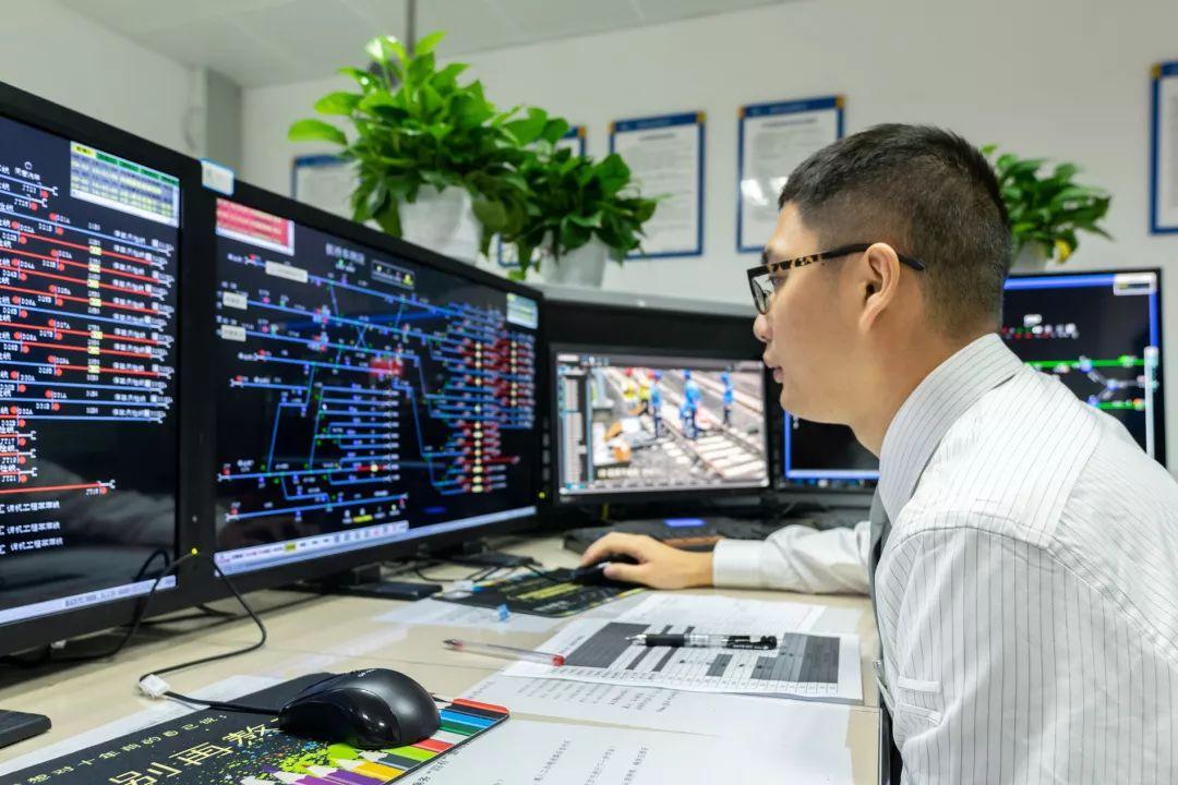 新津司機(jī)招聘啟事，科技驅(qū)動(dòng)，駕馭未來無限機(jī)遇