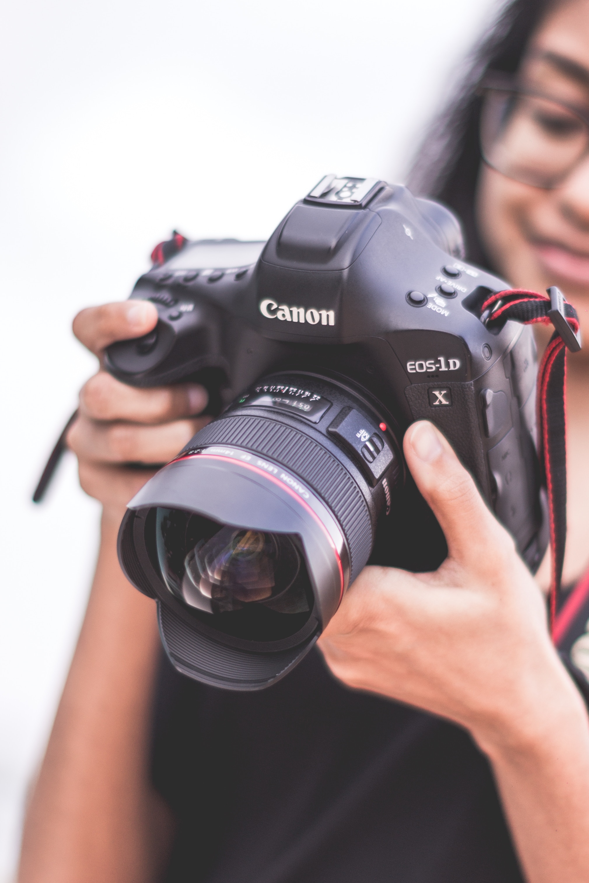 佳能最新動態(tài)發(fā)布，揭秘最新消息????