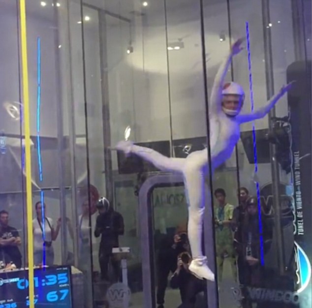 科技與藝術(shù)交融，前沿風(fēng)洞舞蹈展示的獨特魅力