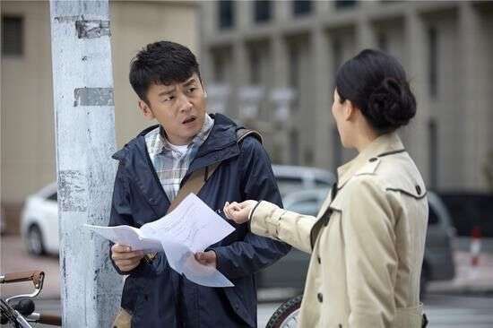 電視劇我愛(ài)男保姆，現(xiàn)代都市的溫情與成長(zhǎng)之旅