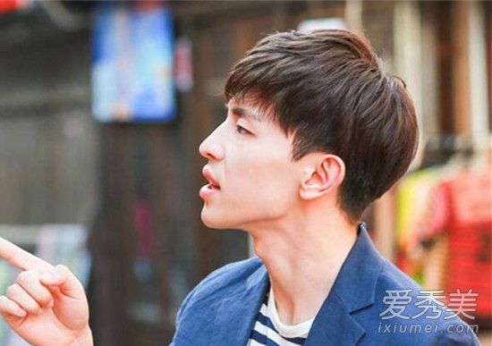 演員謝濱，從舞臺到熒屏的自信蛻變與成就感滿滿之路