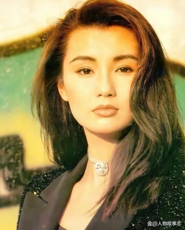 港澳女明星的獨特小巷之旅，繁華背后的隱秘小店揭秘