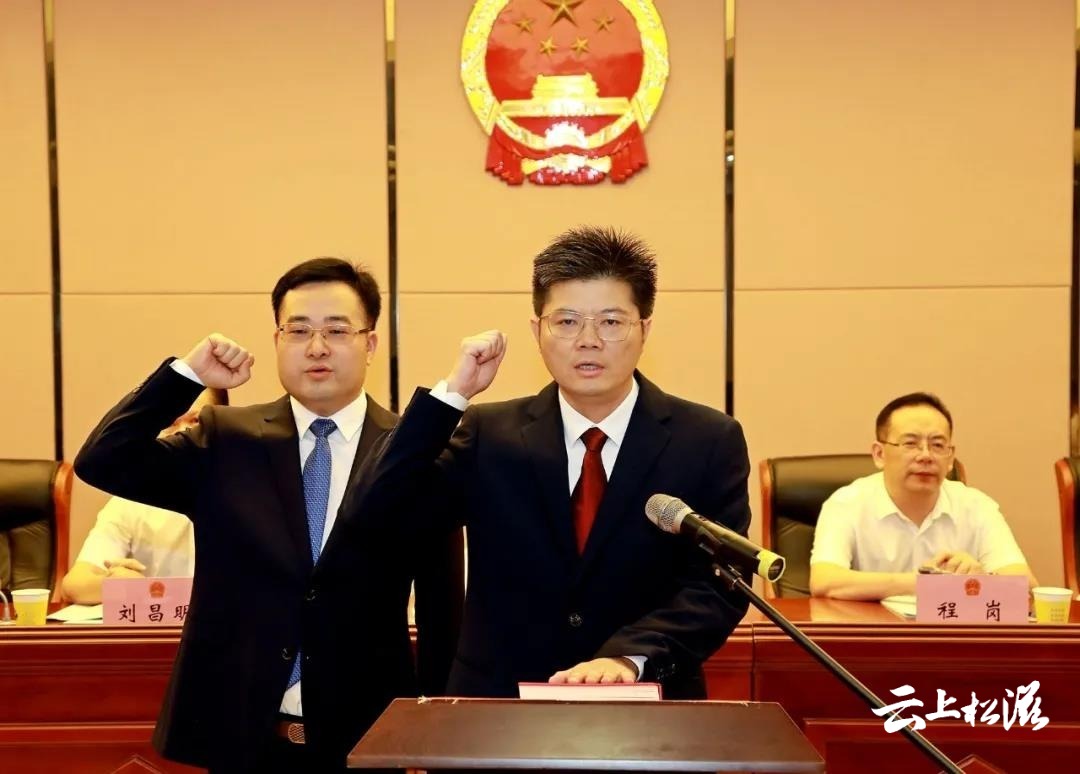 孝感市王洪波的最新任命，變化中的力量，展現(xiàn)自信與成就感的征程