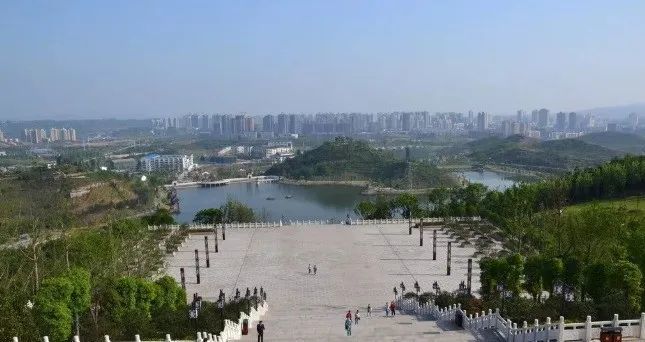 陸豐最大姓氏排名變遷，力量與學(xué)習(xí)的魅力展現(xiàn)