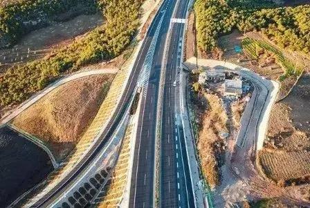 昭威高速公路最新動態(tài)，自然美景之旅的啟程之路