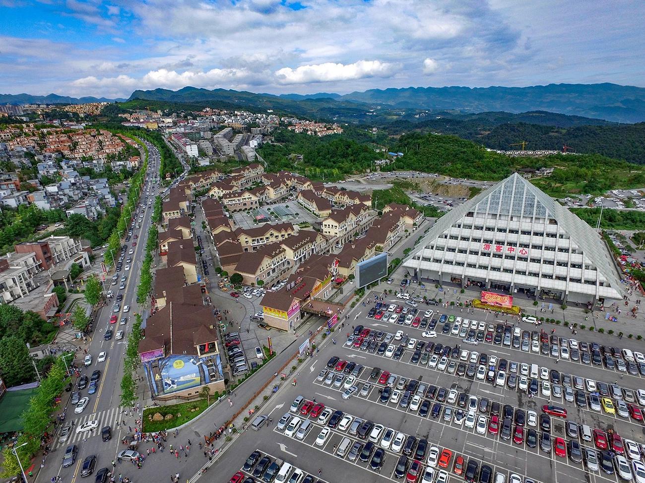 渝湘高鐵最新進(jìn)展揭秘，啟程心靈之旅，探秘自然美景之旅