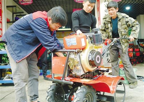 廣西汽牛最新型微耕機(jī)操作指南及特點(diǎn)介紹