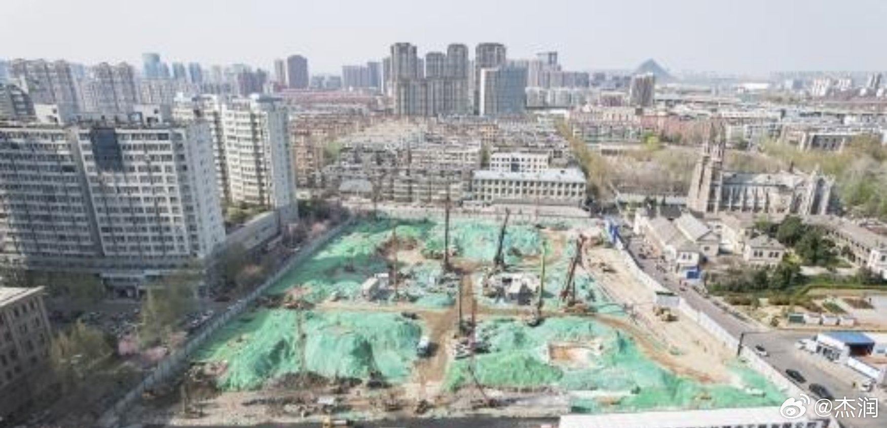 濟(jì)南水游城，科技重塑水游生活，前沿動(dòng)態(tài)引領(lǐng)未來(lái)發(fā)展