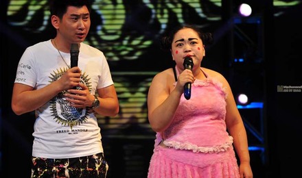 小黃飛姜鵬最新電影，科技巨獻(xiàn)，引領(lǐng)觀影新紀(jì)元