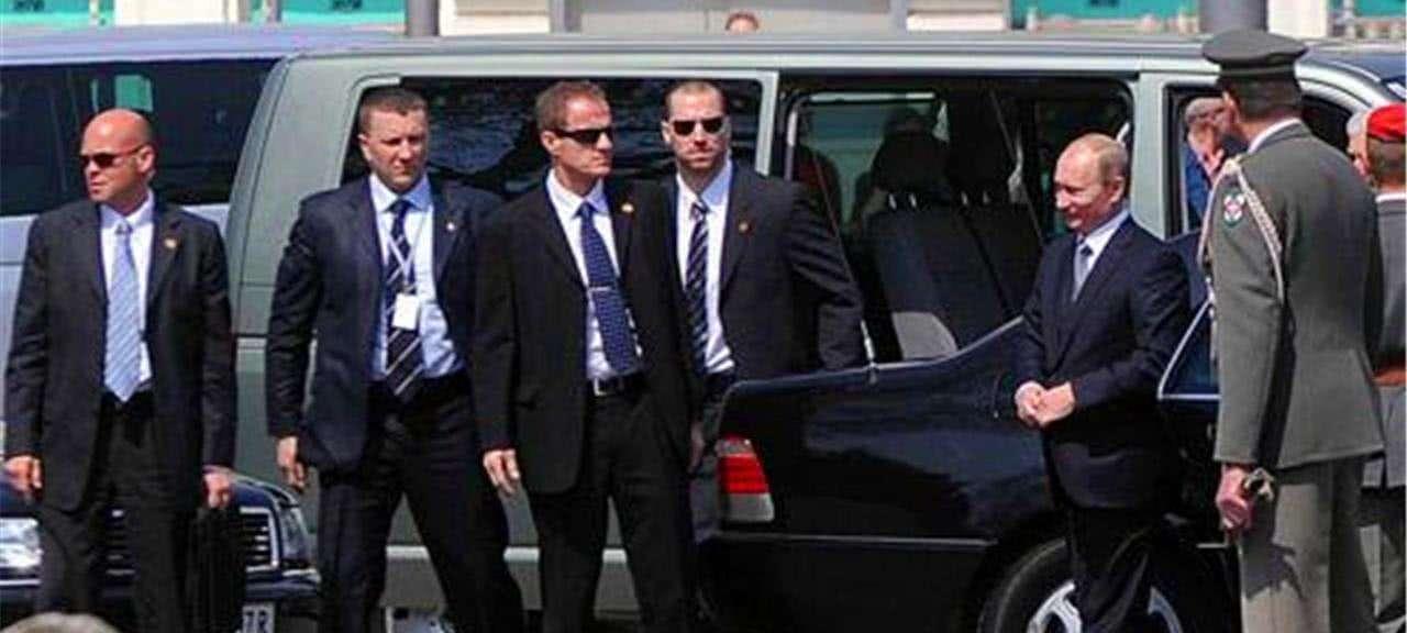 不凡保鏢勵(lì)志成長之路，自信與成長的交響曲（最新章節(jié)免費(fèi)）