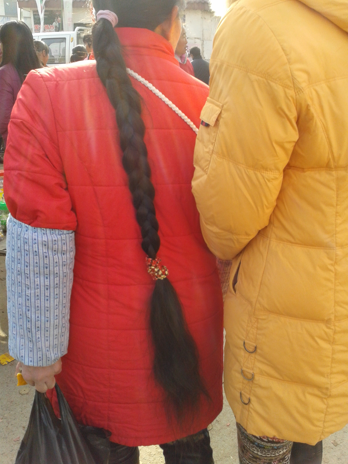 科技新品大長(zhǎng)辮子照片，未來時(shí)尚與科技的完美融合展示