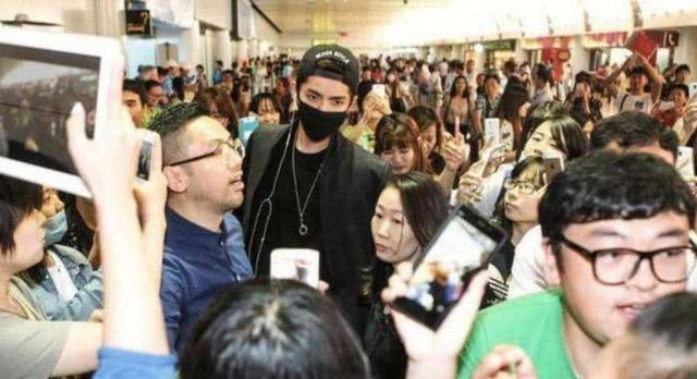 薛之謙最新接機(jī)視頻，科技與生活完美融合的高科技體驗(yàn)之旅