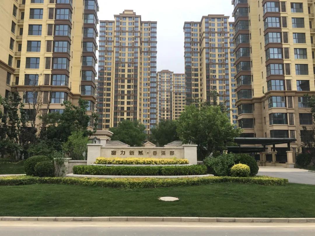 秀蘭左岸小鎮(zhèn)最新動(dòng)態(tài)揭秘，自然美景探索之旅，尋找內(nèi)心平和寧?kù)o的居所