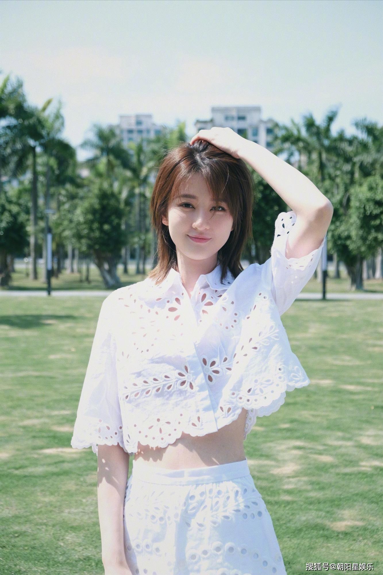 金梓老師微博更新揭秘，小巷深處的獨特風情