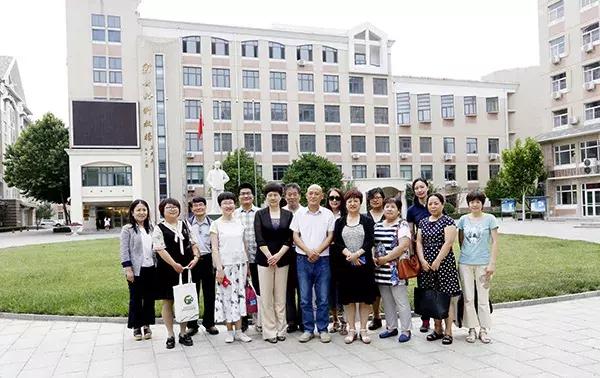 教師團(tuán)隊(duì)口號(hào)創(chuàng)新指南，最新穎口號(hào)與步驟指南