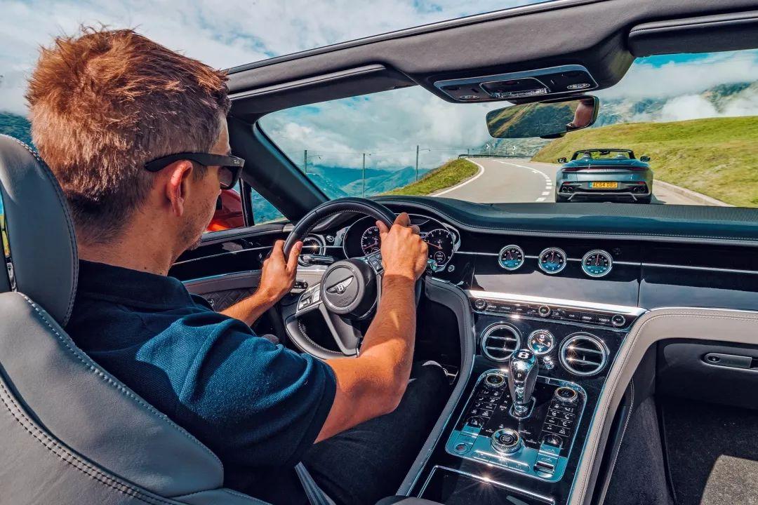 英倫對決最新預告片，友情與陪伴的英倫之旅首發(fā)亮相